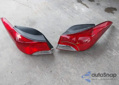 2012 Hyundai Elantra Limited (Ulsan Plant) из США, поврежденный, VIN KMHDH4AEXCU417274